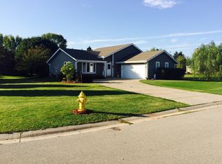 W238N7135 Michele Ln, Sussex, WI 53089
