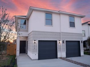 1914 Pt Louisiana, Laredo, TX 78046