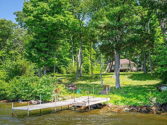 4th image of 200 Ingham Rd #10