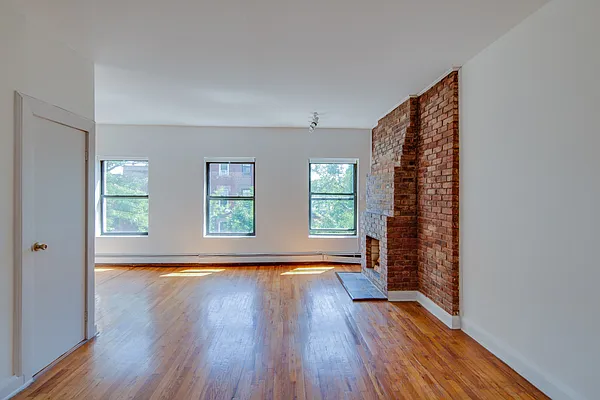 Rented by Brooklyn Heights Real Estate Inc | media 42