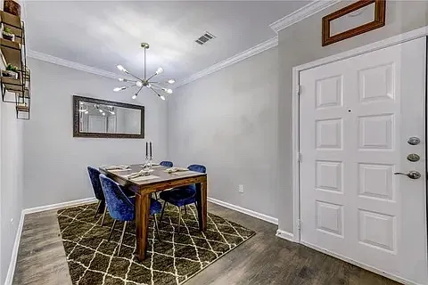 2 bed, 1077 sqft, $2,650 — Photo 4