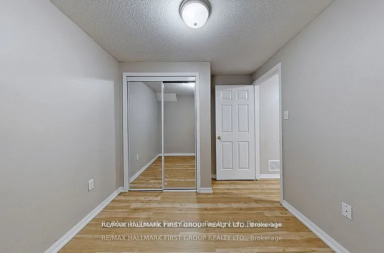 39 Robideau Pl — Photo 35