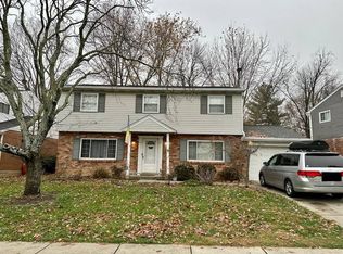 1903 Robinway Dr, Cincinnati, OH 45230