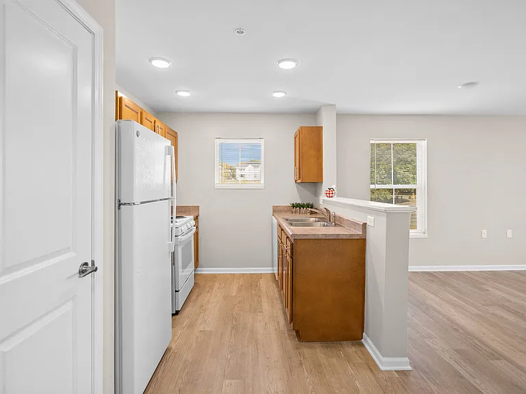 Sparrow Ridge — Photo 11