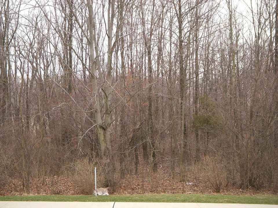 1st image of 4297 Wyandotte Woods Blvd