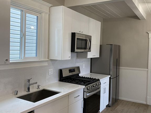 2nd image of 1341 12th Ave