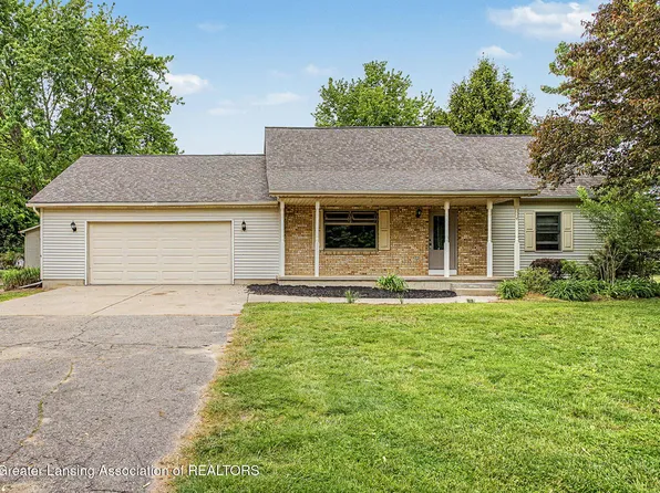 5697 Durfee Rd, Eaton Rapids, MI 48827