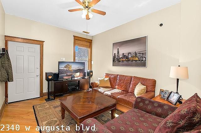 1st image of 2340 W Augusta Blvd #917