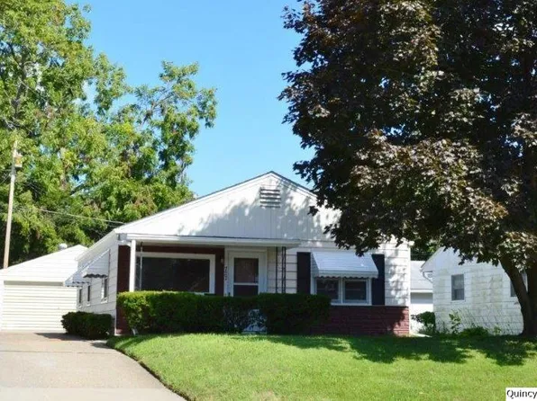 727 S 18th St, Quincy, IL 62301