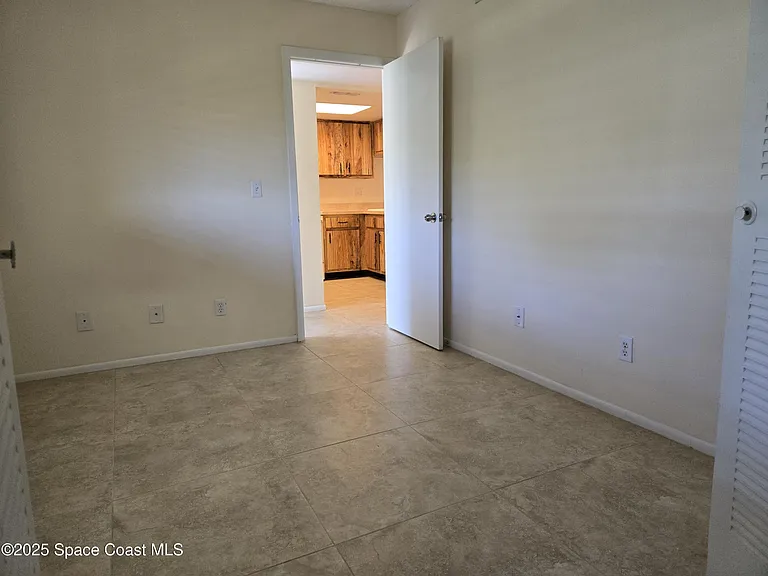 505 Landings Way #10 — Photo 6