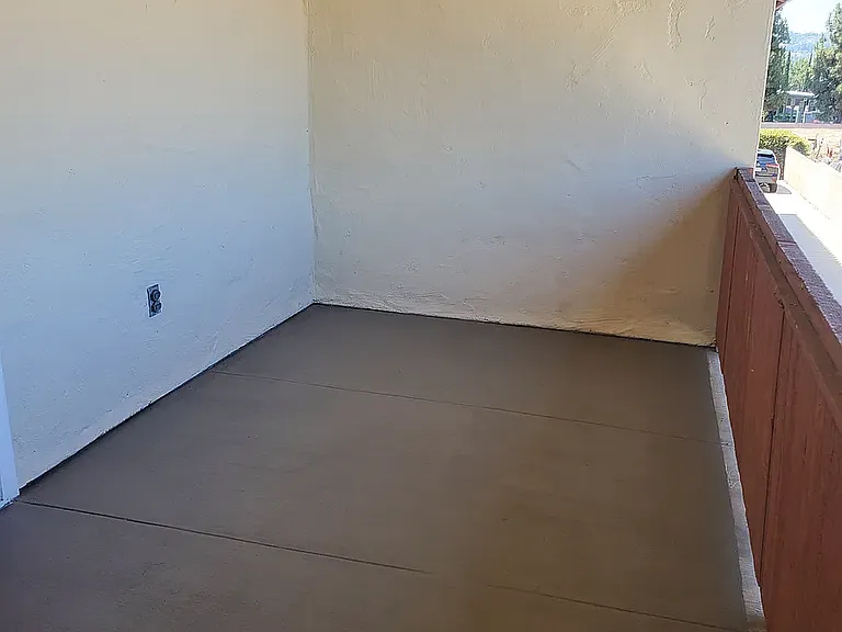 1250 Hillandale Ave — Photo 19