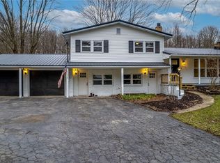 3934 Ridge Rd, Cortland, OH 44410