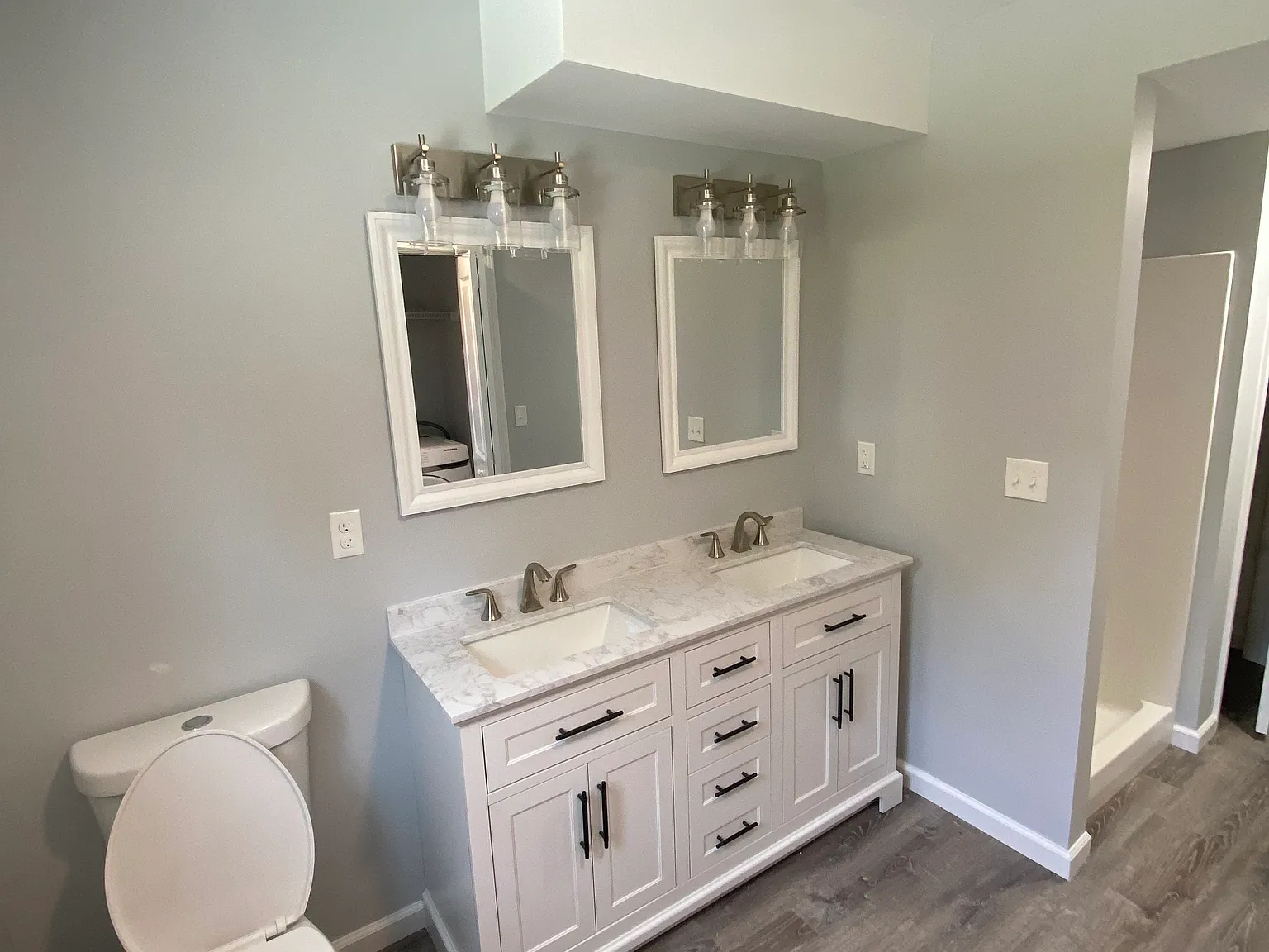 2 bed, 1050 sqft, $2,200 — Photo 4