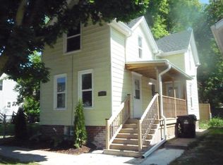 715 13th St, Racine, WI 53403