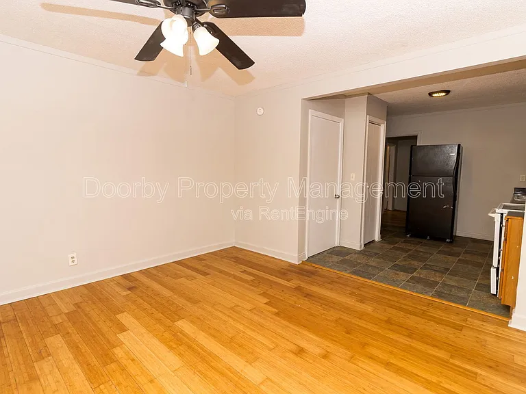 5345 Lazard St #B — Photo 2