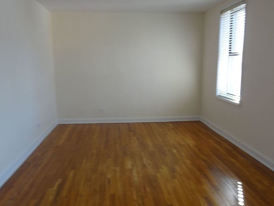 2nd image of 12330 83rd Ave APT 6F
