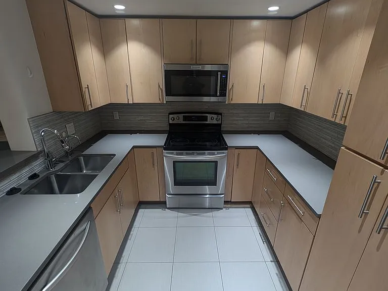 1800 Boylston Ave #304 — Photo 18