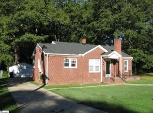 102 Oakland Ave, Simpsonville, SC 29681