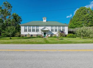 172 School Street, Isle La Motte, VT 05463