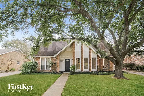 21419 Park Willow Dr Photo 1