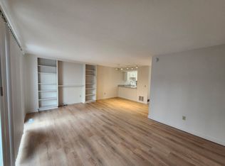 10 Winston Ct, Amherst, MA 01002