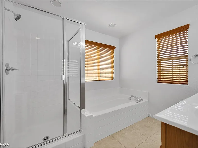 3067 Varenna Ridge Ave — Photo 34