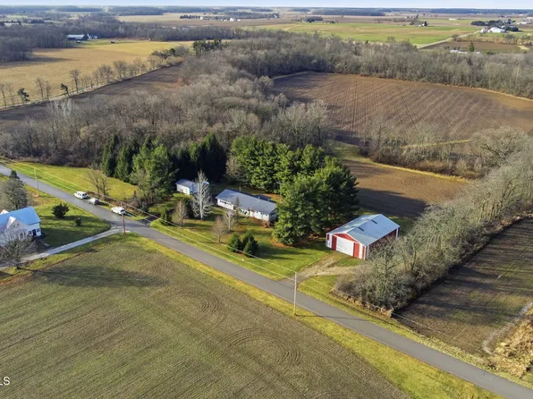 21426 County Road 17, Mount Blanchard, OH 45867