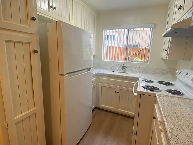 4028 Texas St #4 — Photo 3