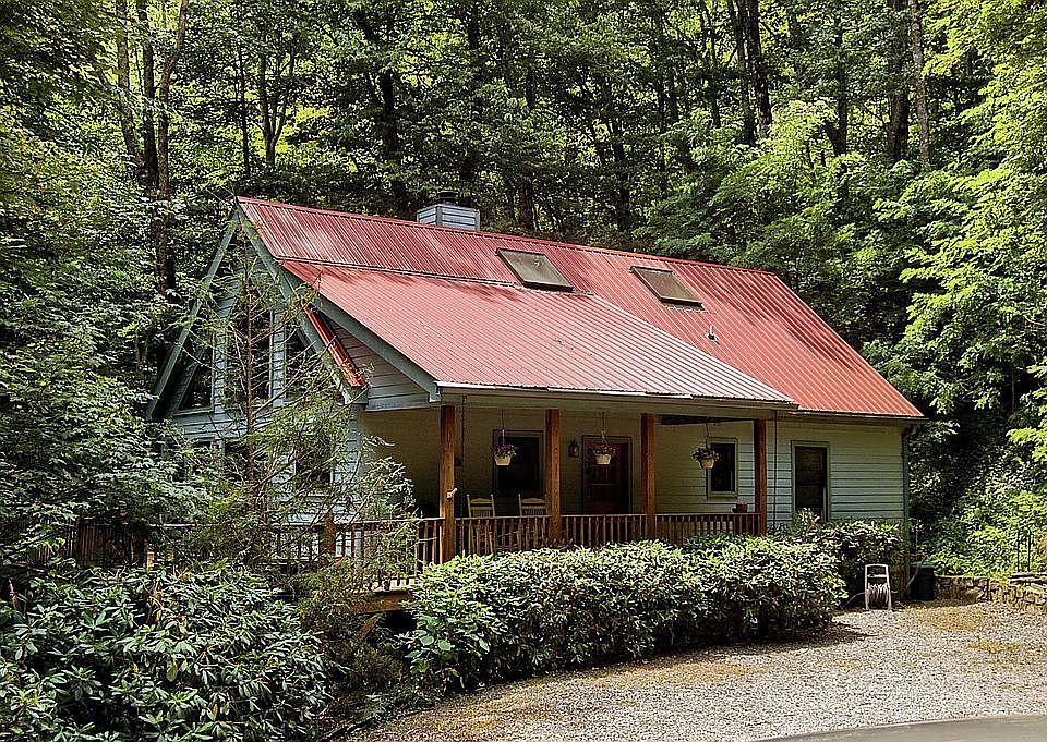 1st image of 297 Hope Cir