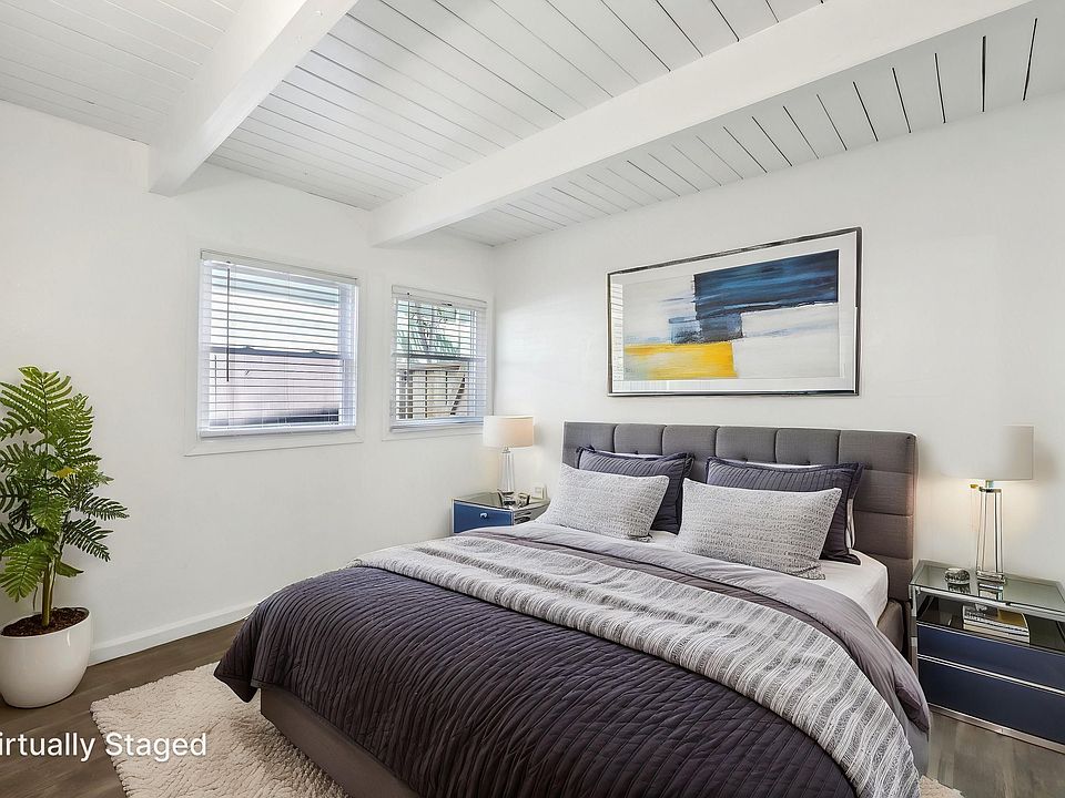 This photo has been ditigally altered. The next photo is the original.