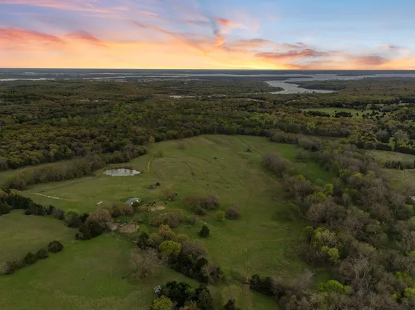 3647 County Road 265, Collinsville, TX 76233