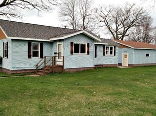 537 Lawrence St, Kingsford, MI 49802