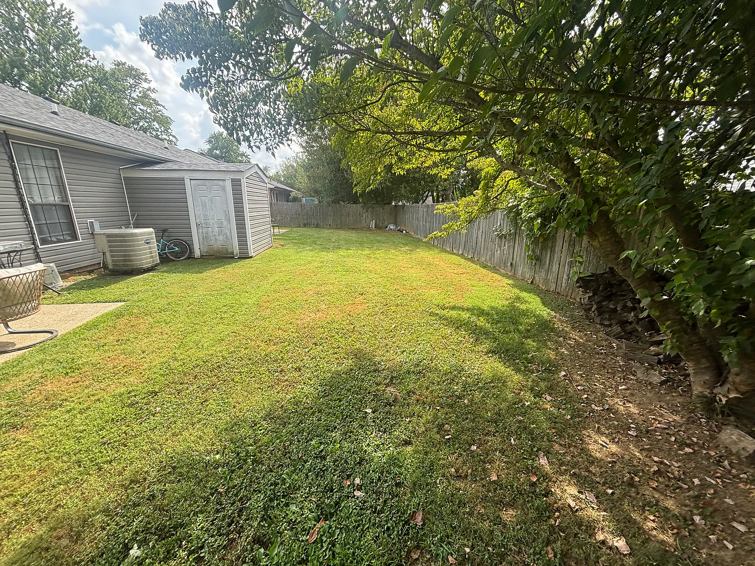 2 bed, 1050 sqft, $1,465 — Photo 2