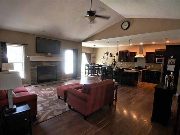 5th image of 9995 Cedar View Ln Lot 3