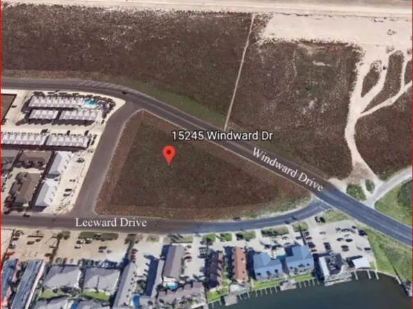 15245 Windward Dr, Corpus Christi, TX 78418