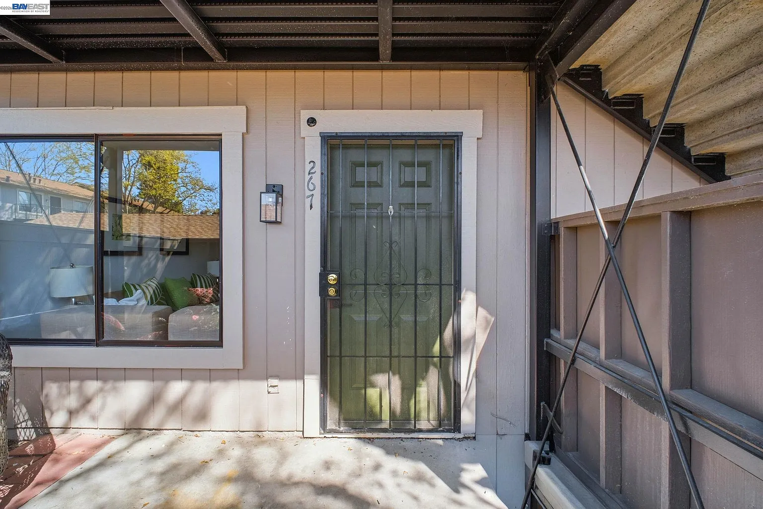 267 Famoso Plz photo 1