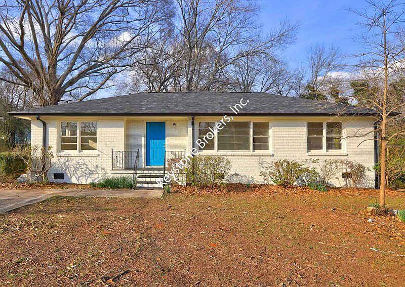 1st image of 951 Sherwood Cir