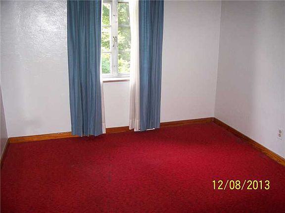 4th image of 401 Washington Ave