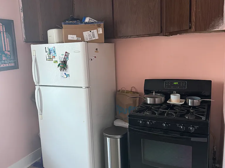 1660 N Warren Ave #1 — Photo 2