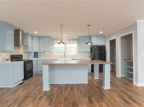 6602 State Highway 67, Boonville, NC 27011