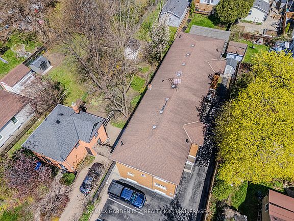 4th image of 25 Ottawa St