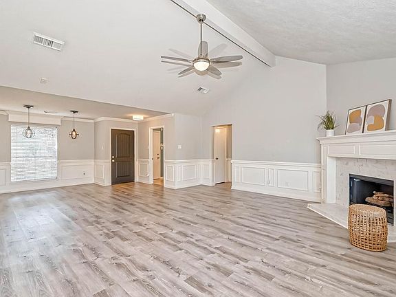 4th image of 14410 Cypress Meadow Dr