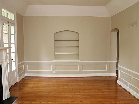 5th image of 7545 York Dr
