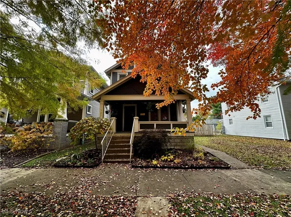 723 6th St, Marietta, OH 45750