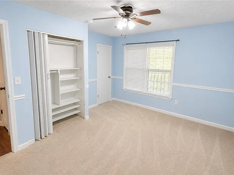 1235 Grayland Hills Dr — Photo 11