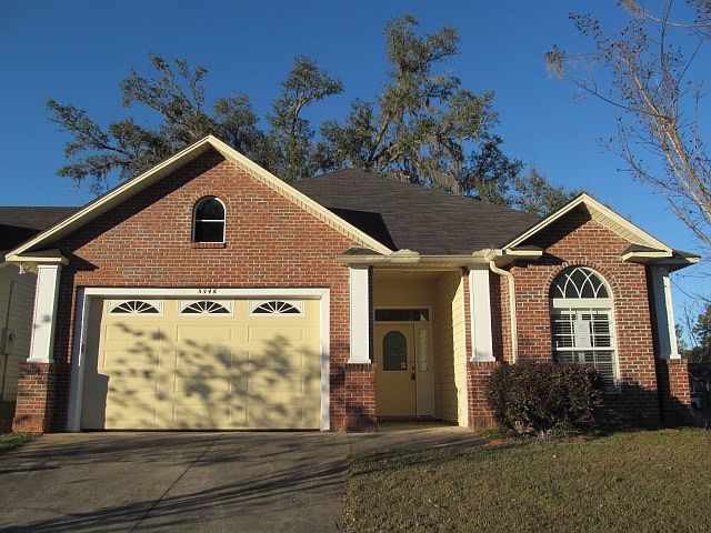 1st image of 5546 Hampton Woods Way