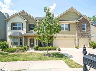 2 Starfish Ct, Simpsonville, SC 29681