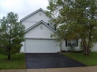 2068 Queens Meadow Ln, Grove City, OH 43123