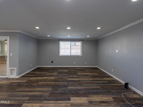 3rd image of 4919 Vespucci Drive