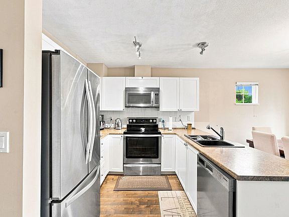 5th image of 6533 121st St #6
